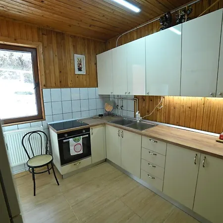 シャレー Casa De Vacanta Piatra Craiului La Doi Viermi